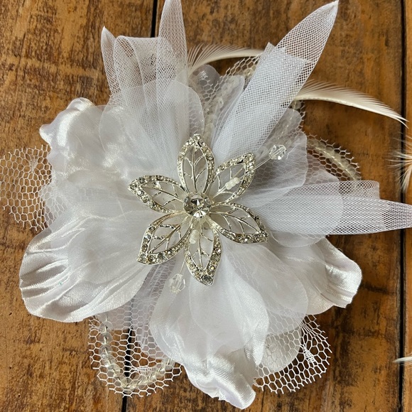 Wedding Fascinators Lot 52 - Picture 2 of 5